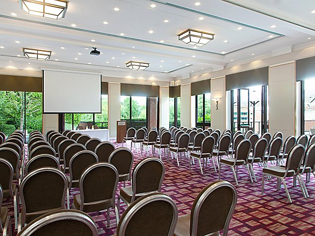 Crowne Plaza Reading